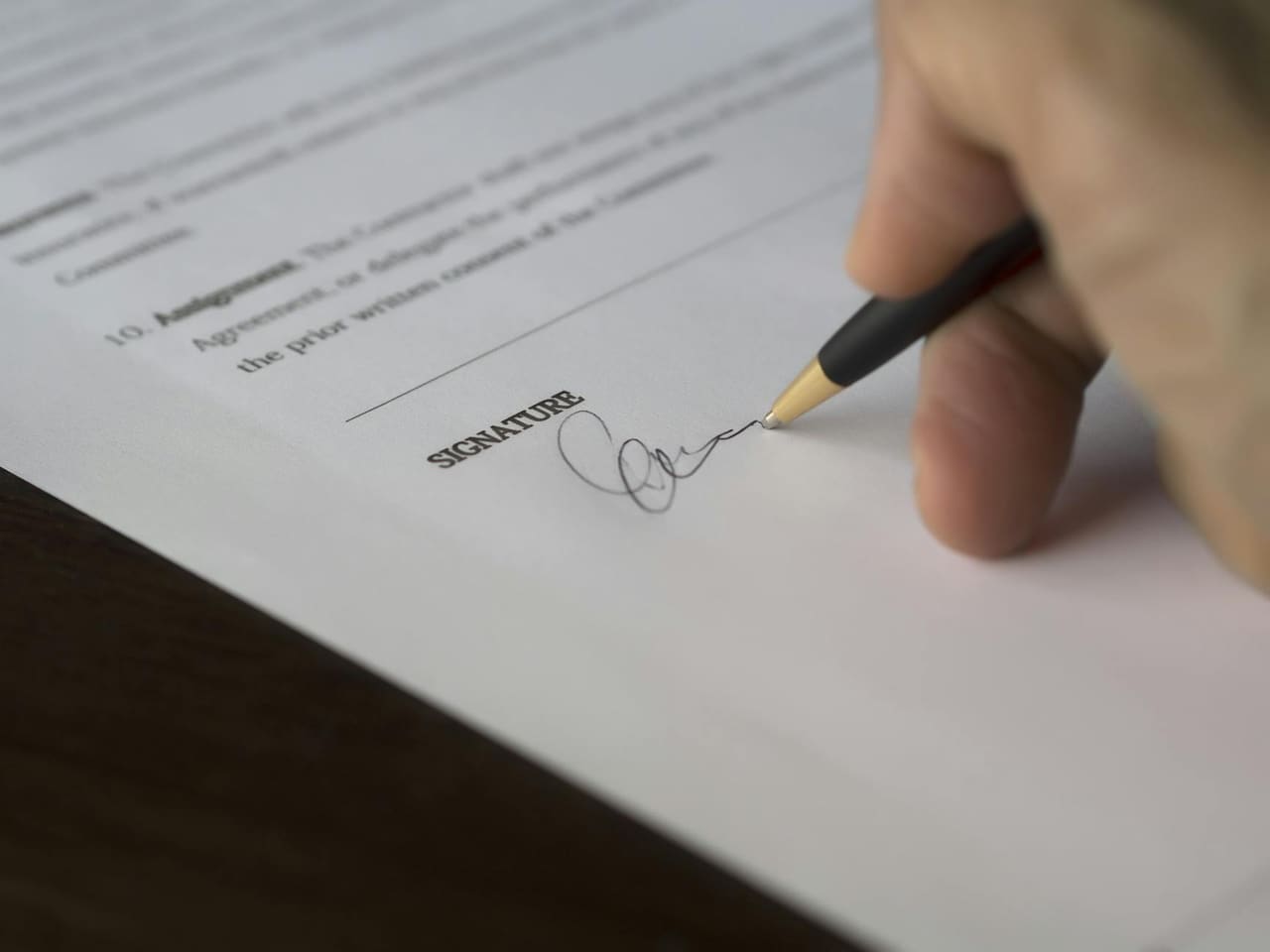 Registering an SRL in Italy -- Milan commercial district where Italian limited liability companies are incorporated.